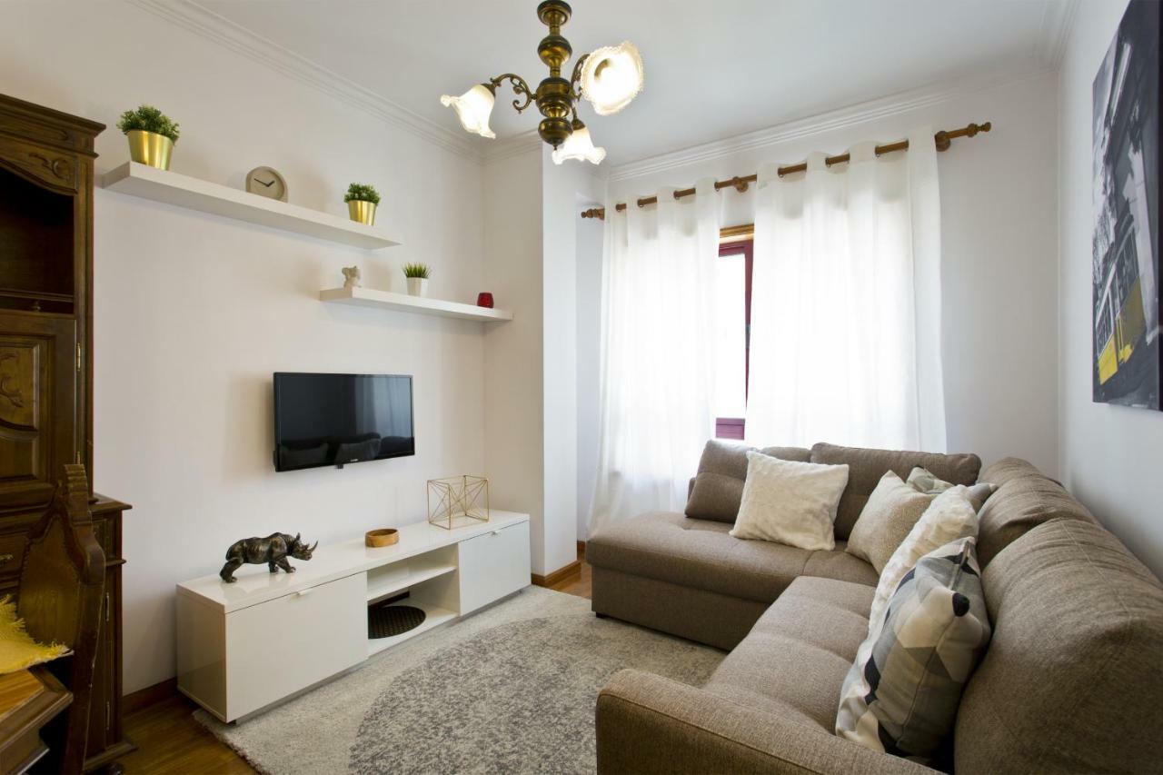 Rustic Bright Flat With Netflix - City Centre Porto Buitenkant foto