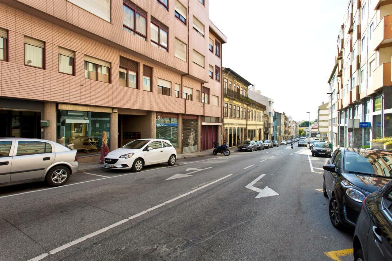 Rustic Bright Flat With Netflix - City Centre Porto Buitenkant foto